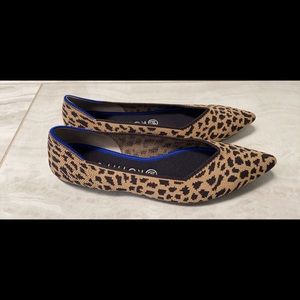 Rothy’s The point leopard print New 9.5